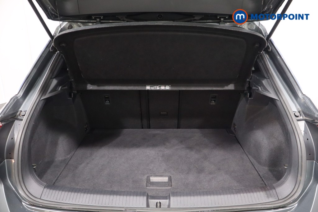 Volkswagen T-Roc R-Line Automatic Petrol SUV - Stock Number (1575936) - 38th supplementary image