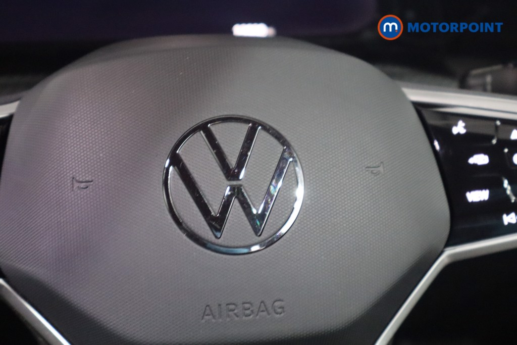 Volkswagen Golf R-Line Manual Petrol Hatchback - Stock Number (1575990) - 17th supplementary image