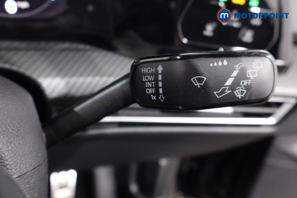 Volkswagen Golf R-Line Manual Petrol Hatchback - Stock Number (1575990) - 18th supplementary image