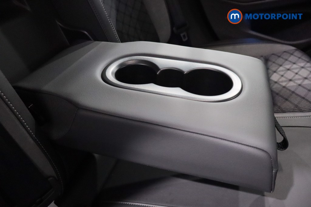 Volkswagen Golf R-Line Manual Petrol Hatchback - Stock Number (1575990) - 26th supplementary image