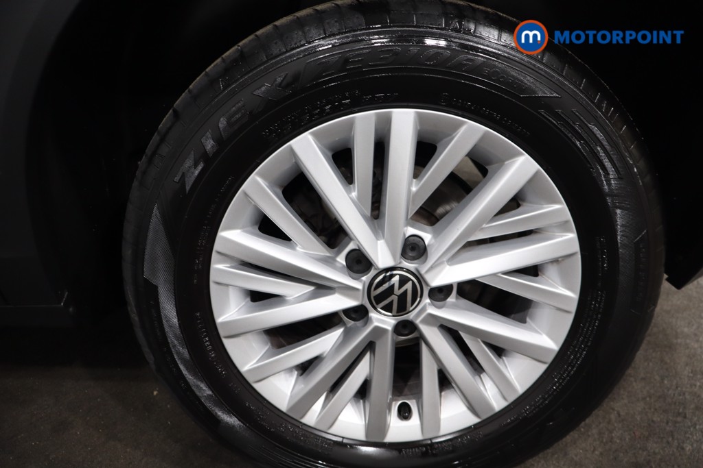 Volkswagen T-Roc Life Manual Petrol SUV - Stock Number (1576014) - 12th supplementary image