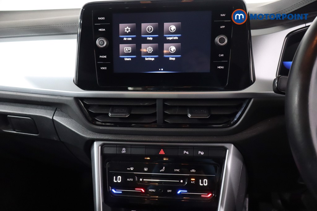 Volkswagen T-Roc Life Manual Petrol SUV - Stock Number (1576014) - 15th supplementary image