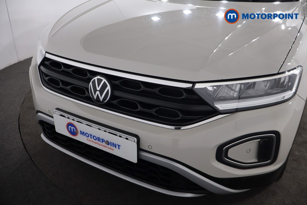 Volkswagen T-Roc Life Manual Petrol SUV - Stock Number (1576014) - 30th supplementary image
