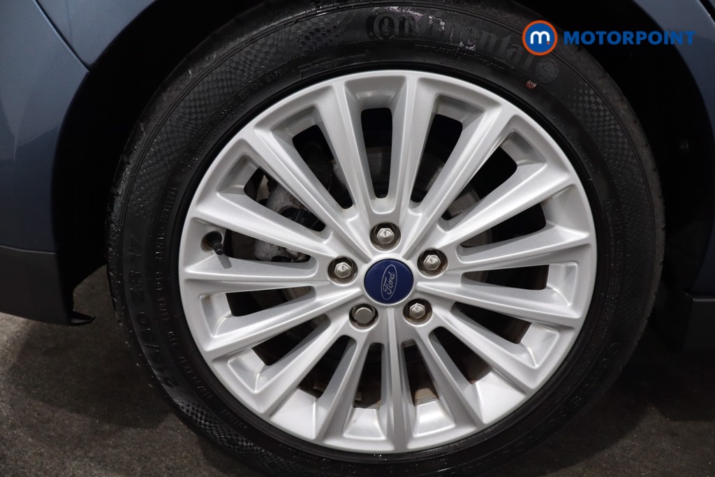 Ford C-Max Titanium Automatic Petrol People Carrier - Stock Number (1576018) - 9th supplementary image