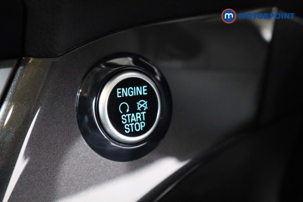 Ford C-Max Titanium Automatic Petrol People Carrier - Stock Number (1576018) - 13th supplementary image