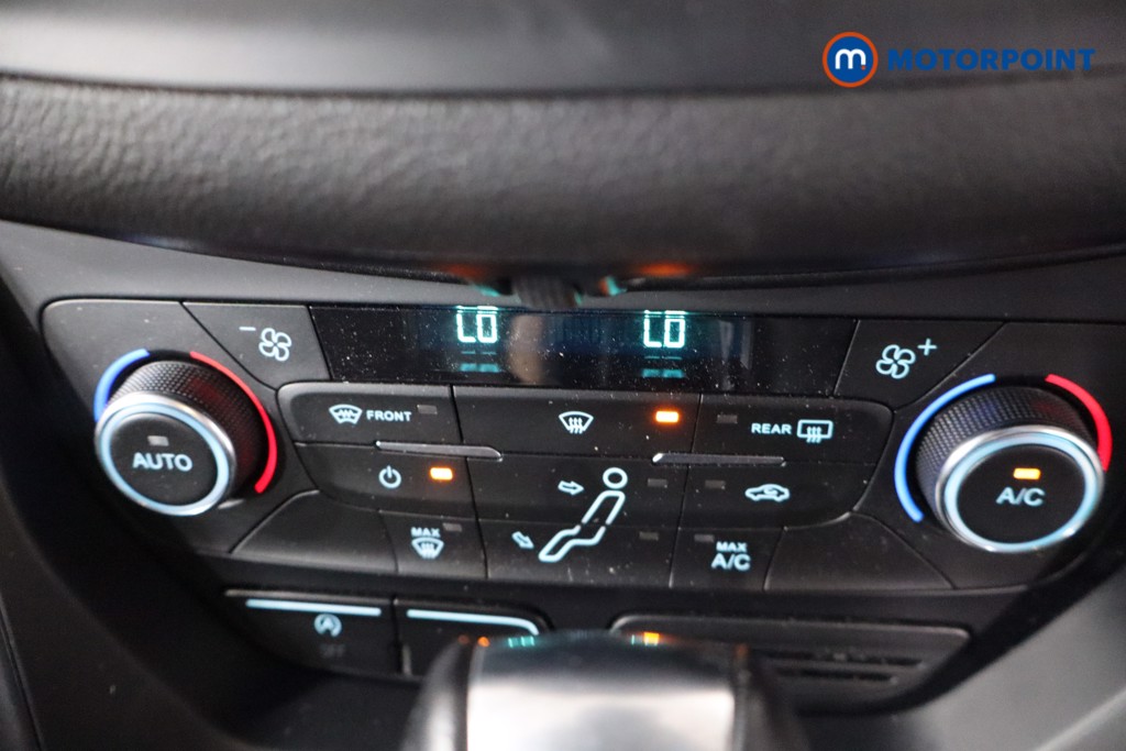 Ford C-Max Titanium Automatic Petrol People Carrier - Stock Number (1576018) - 16th supplementary image