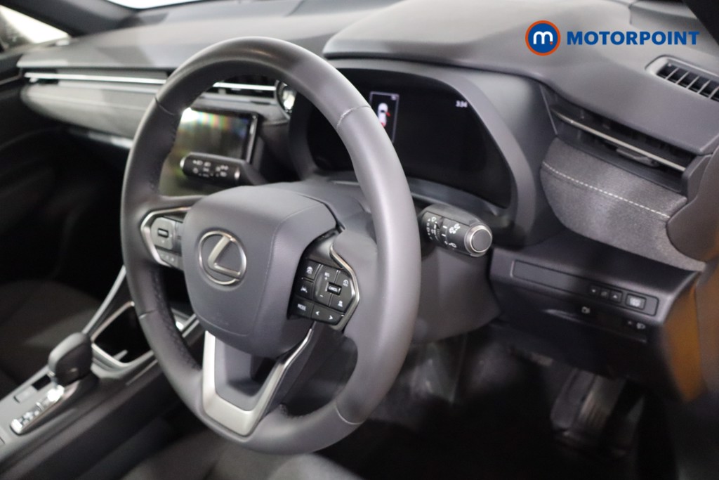 Lexus LBX Urban Automatic Petrol-Electric Hybrid SUV - Stock Number (1576625) - 22nd supplementary image