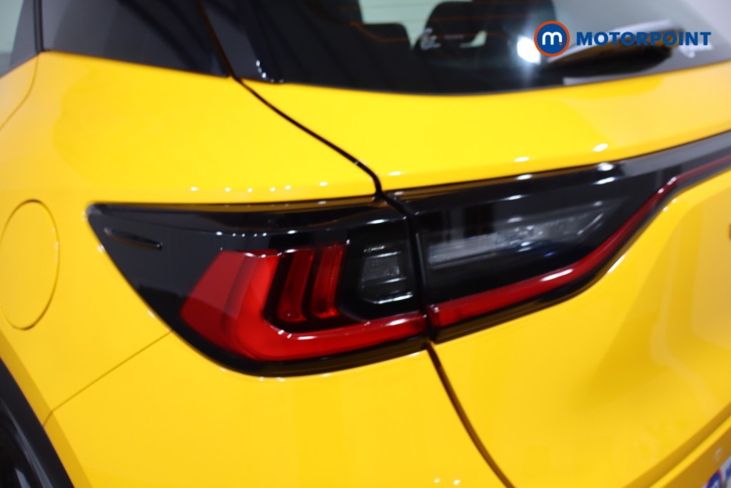 Lexus LBX Urban Automatic Petrol-Electric Hybrid SUV - Stock Number (1576625) - 31st supplementary image