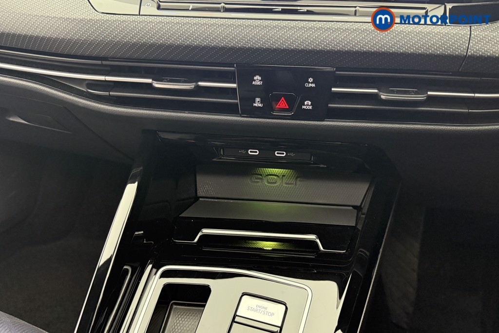 Volkswagen Golf R Automatic Petrol Hatchback - Stock Number (1577327) - 4th supplementary image