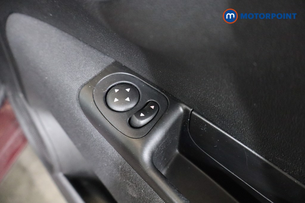 Fiat 500 Lounge Manual Petrol Hatchback - Stock Number (1554023) - 17th supplementary image