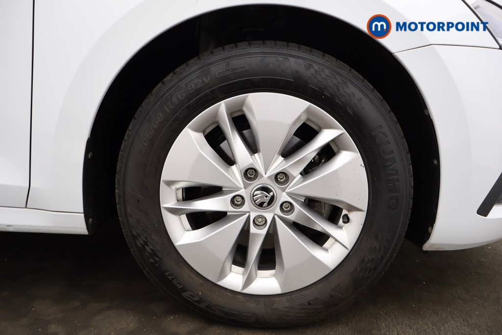 Skoda Octavia SE Manual Petrol Hatchback - Stock Number (1555651) - 17th supplementary image