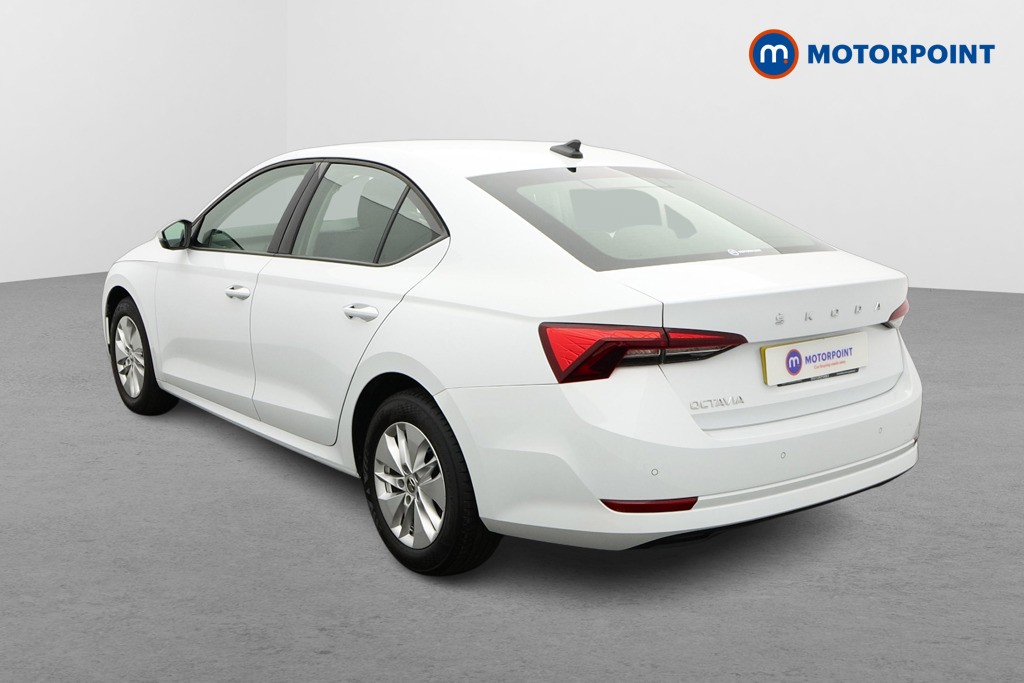 Skoda Octavia SE Manual Petrol Hatchback - Stock Number (1555651) - Passenger side rear corner