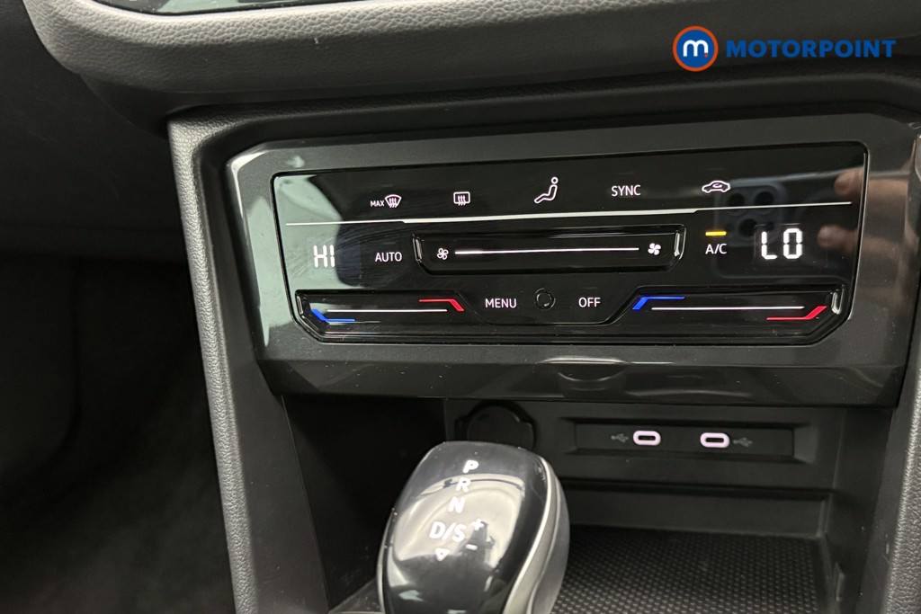 Volkswagen Tiguan Life Automatic Petrol SUV - Stock Number (1555696) - 10th supplementary image