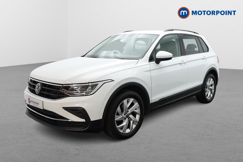 Volkswagen Tiguan Life Automatic Petrol SUV - Stock Number (1555696) - Passenger side front corner