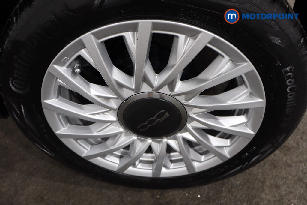 Fiat 500 Dolcevita Manual Petrol-Electric Hybrid Hatchback - Stock Number (1556873) - 12th supplementary image