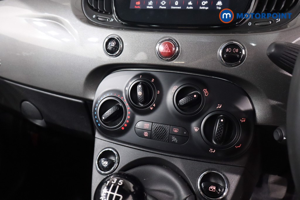 Fiat 500 Dolcevita Manual Petrol-Electric Hybrid Hatchback - Stock Number (1556873) - 14th supplementary image