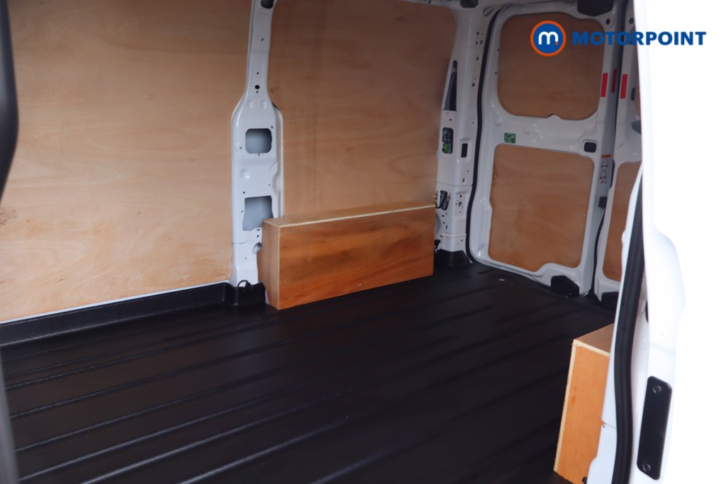 Ford Transit Custom Limited Manual Diesel Panel Van - Stock Number (1556938) - 10th supplementary image