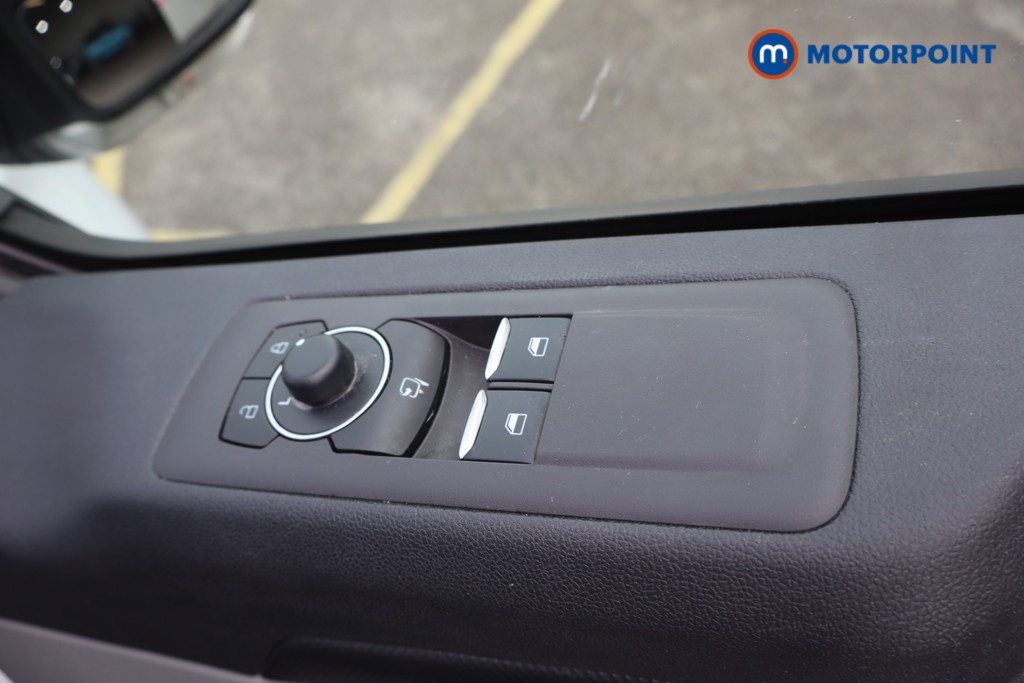 Ford Transit Custom Limited Manual Diesel Panel Van - Stock Number (1556938) - 26th supplementary image