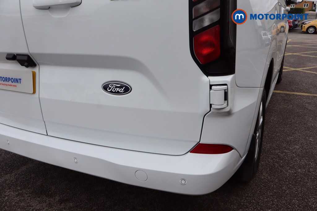 Ford Transit Custom Limited Manual Diesel Panel Van - Stock Number (1556938) - 35th supplementary image