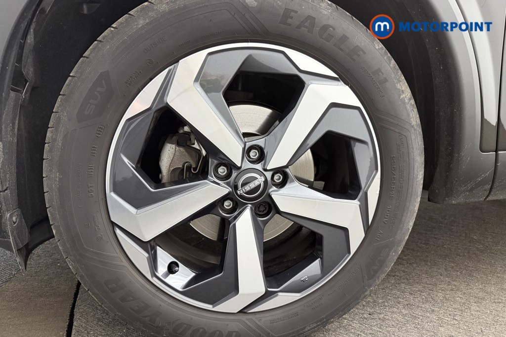 Nissan Qashqai N-Connecta Manual Petrol SUV - Stock Number (1558609) - 12th supplementary image