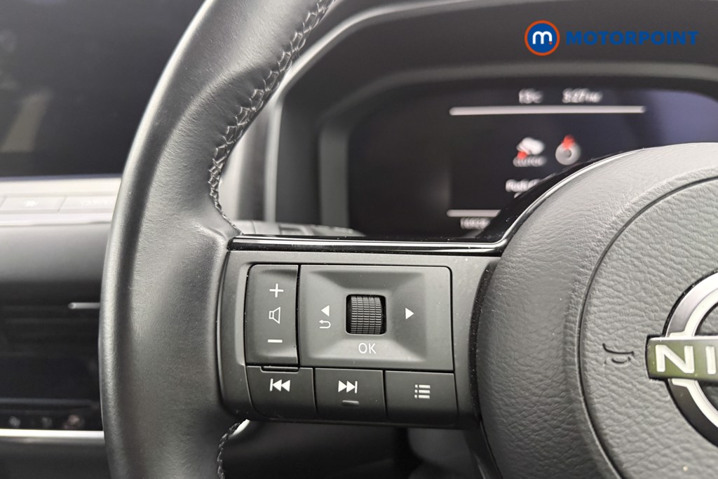 Nissan Qashqai N-Connecta Manual Petrol SUV - Stock Number (1558609) - 14th supplementary image