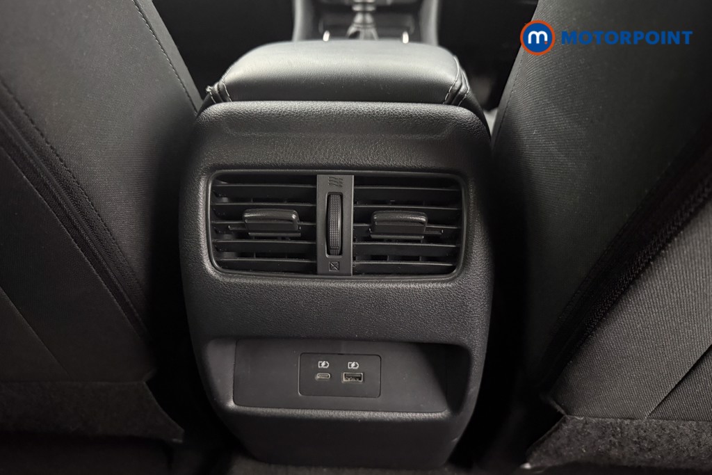 Nissan Qashqai N-Connecta Manual Petrol SUV - Stock Number (1558609) - 21st supplementary image