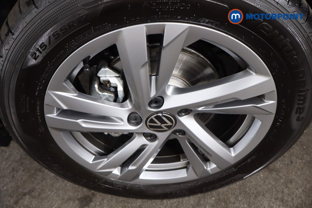 Volkswagen T-Roc R-Line Automatic Petrol SUV - Stock Number (1560290) - 11th supplementary image