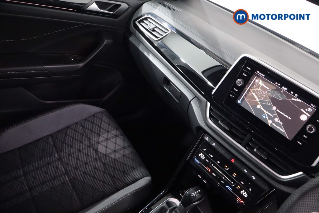 Volkswagen T-Roc R-Line Automatic Petrol SUV - Stock Number (1560290) - 16th supplementary image