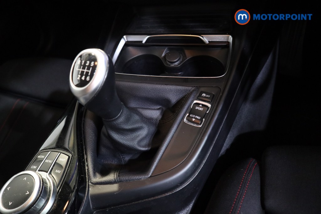 BMW 1 Series Sport Manual Petrol Hatchback - Stock Number (1561786) - 9th supplementary image
