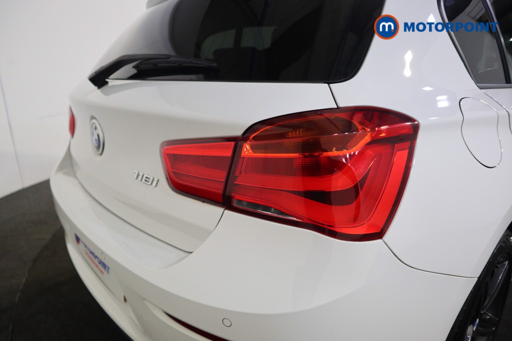 BMW 1 Series Sport Manual Petrol Hatchback - Stock Number (1561786) - 21st supplementary image