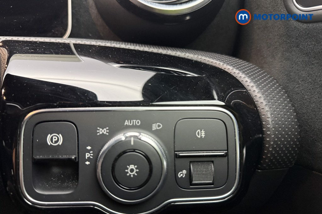 Mercedes-Benz A Class Amg Line Automatic Petrol Hatchback - Stock Number (1564223) - 17th supplementary image
