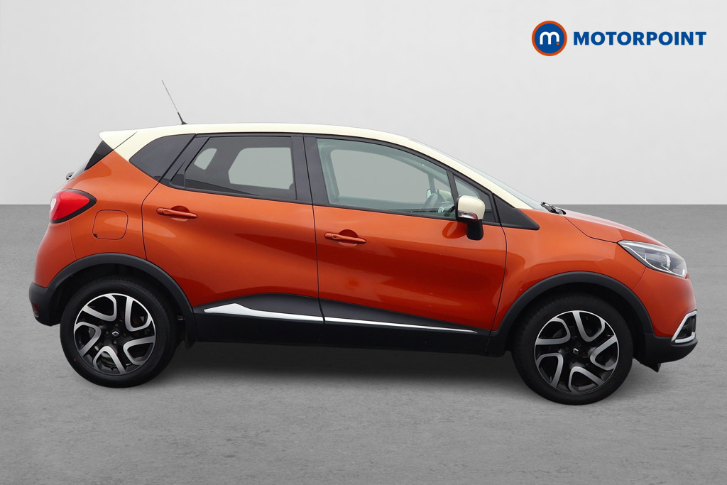 Renault Captur Dynamique S Nav Manual Petrol SUV - Stock Number (1565453) - Drivers side