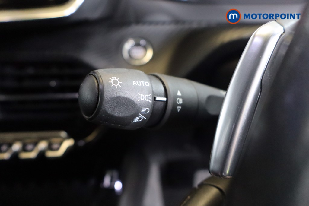 Peugeot 2008 Allure Automatic Petrol SUV - Stock Number (1566317) - 14th supplementary image