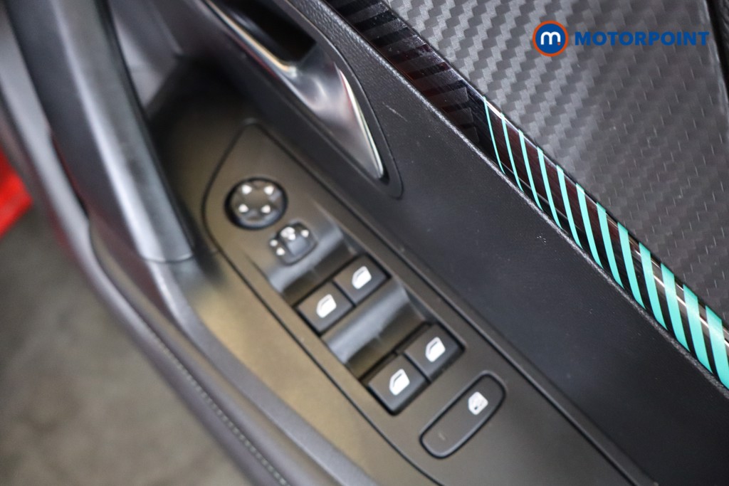 Peugeot 2008 Allure Automatic Petrol SUV - Stock Number (1566317) - 18th supplementary image