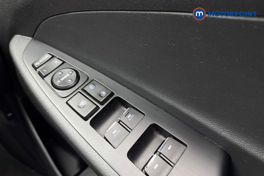 Hyundai Tucson Se Nav Manual Petrol SUV - Stock Number (1566396) - 16th supplementary image