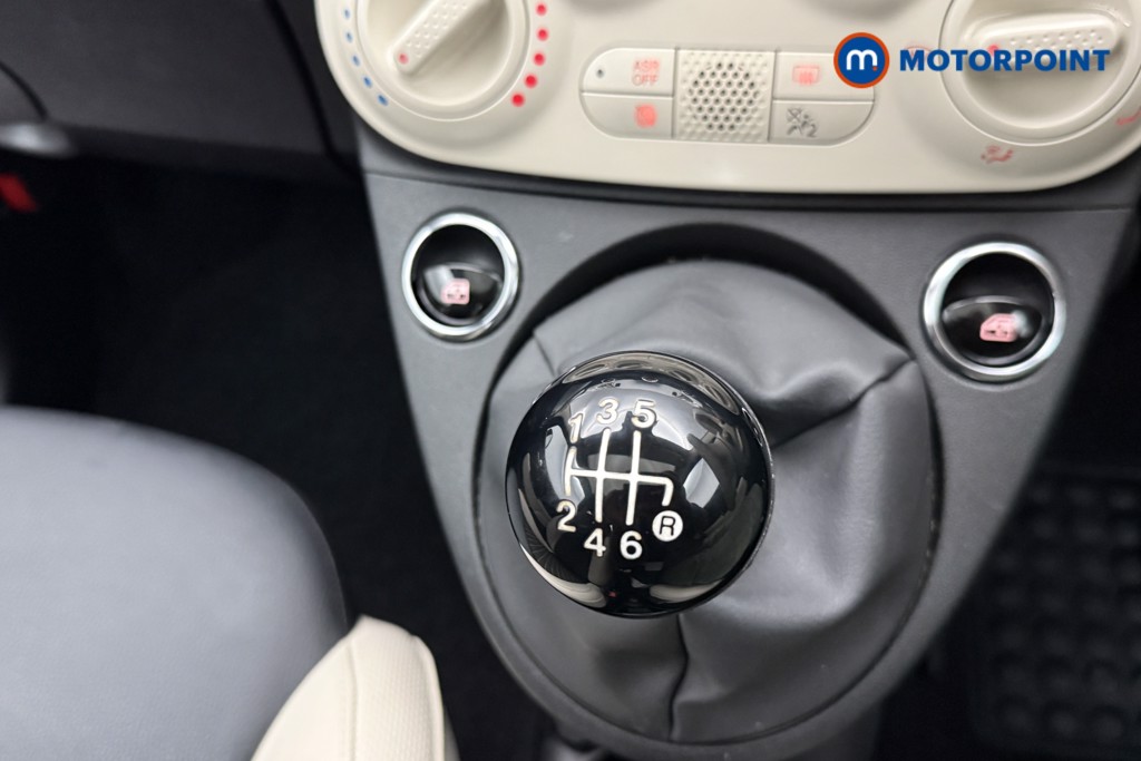 Fiat 500 Dolcevita Manual Petrol-Electric Hybrid Hatchback - Stock Number (1567143) - 12th supplementary image