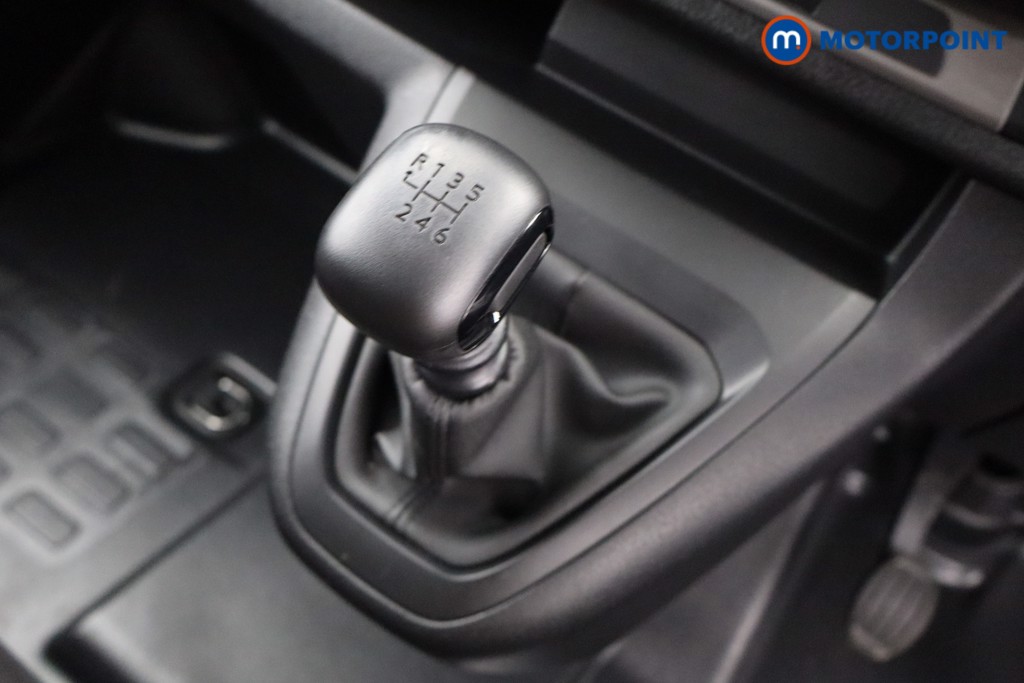 Vauxhall Vivaro PRO Manual Diesel Panel Van - Stock Number (1567190) - 10th supplementary image