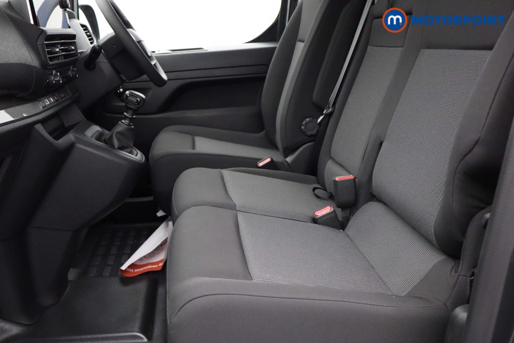 Vauxhall Vivaro PRO Manual Diesel Panel Van - Stock Number (1567190) - 16th supplementary image