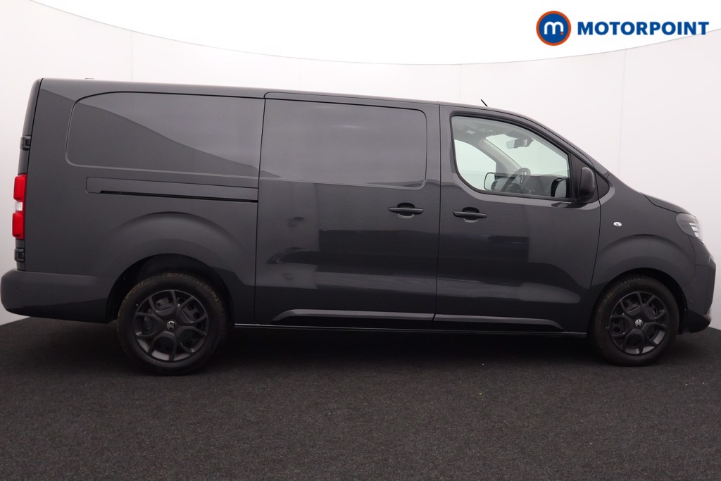 Vauxhall Vivaro PRO Manual Diesel Panel Van - Stock Number (1567190) - Drivers side