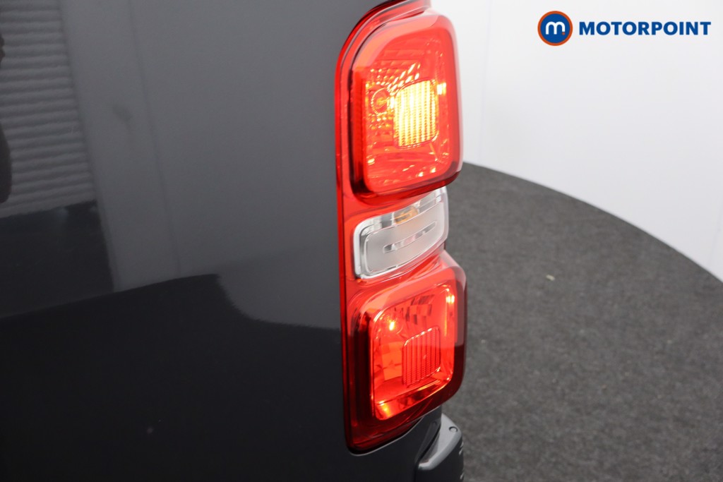 Vauxhall Vivaro PRO Manual Diesel Panel Van - Stock Number (1567196) - 19th supplementary image