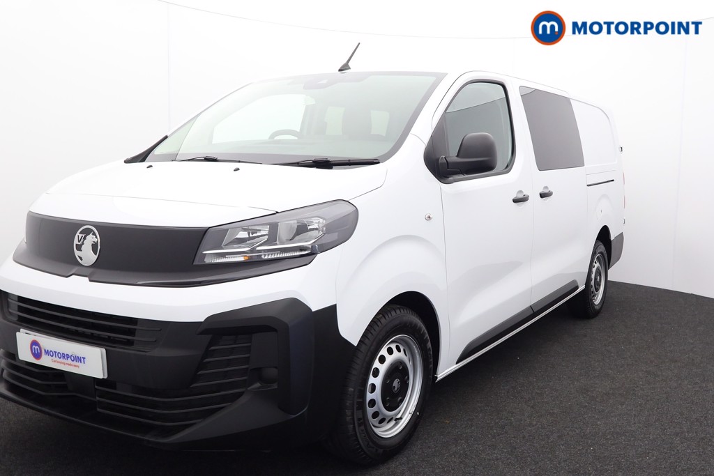 Vauxhall Vivaro Prime Manual Diesel Crew Bus - Stock Number (1567281) - Passenger side front corner