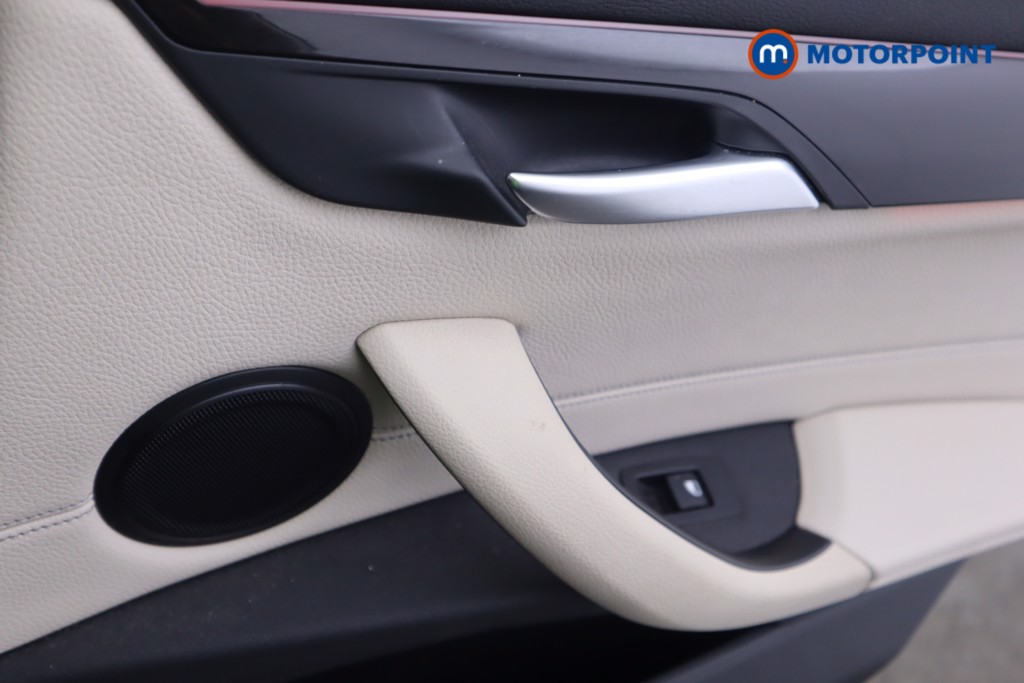 BMW X1 Xline Manual Petrol SUV - Stock Number (1567303) - 16th supplementary image