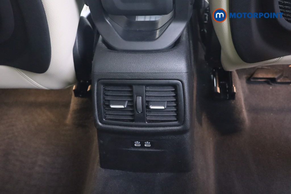 BMW X1 Xline Manual Petrol SUV - Stock Number (1567303) - 17th supplementary image