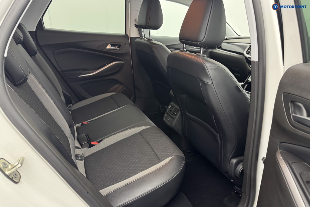 Vauxhall Grandland Gs Line Manual Petrol SUV - Stock Number (1567782) - 7th supplementary image