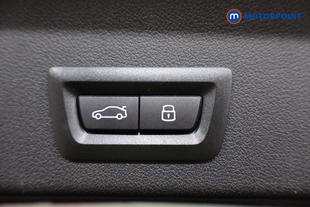 BMW 1 Series M Sport Automatic Petrol Hatchback - Stock Number (1567968) - 26th supplementary image