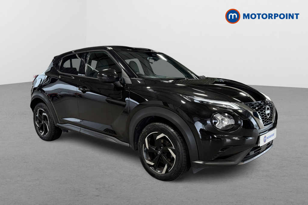 Nissan Juke N-Connecta Manual Petrol SUV - Stock Number (1568044) - Drivers side front corner