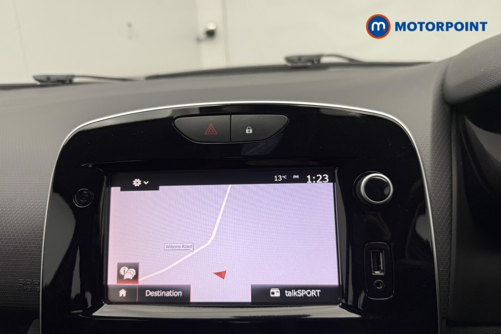Renault Clio Dynamique S Nav Manual Petrol Hatchback - Stock Number (1568141) - 5th supplementary image