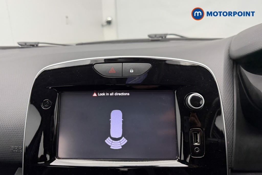 Renault Clio Dynamique S Nav Manual Petrol Hatchback - Stock Number (1568141) - 6th supplementary image