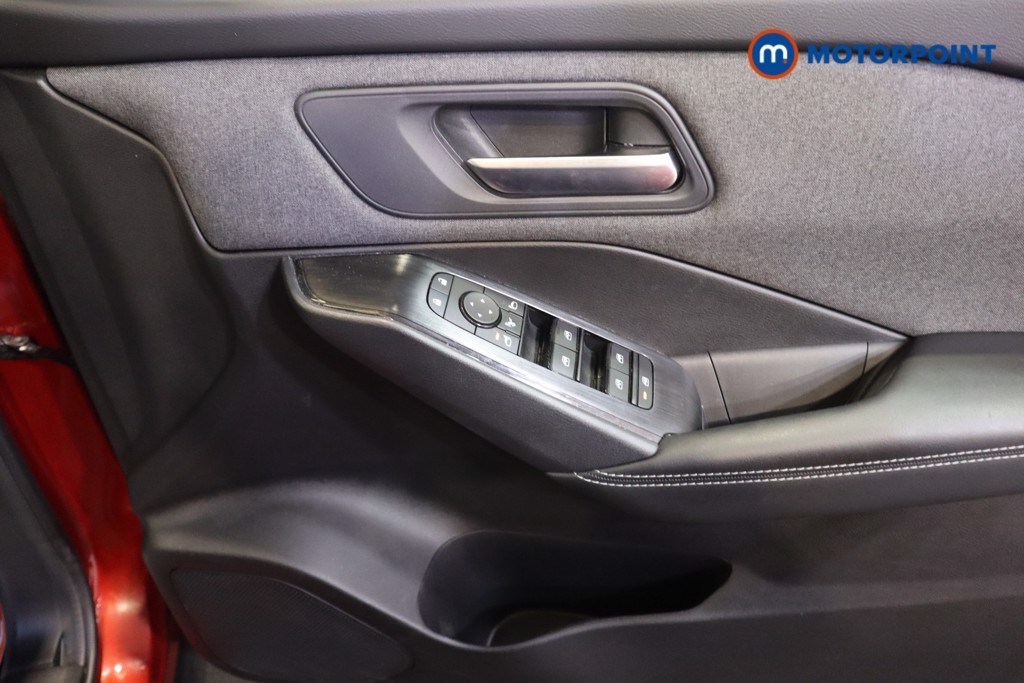 Nissan Qashqai Acenta Premium Automatic Petrol-Electric Hybrid SUV - Stock Number (1568292) - 7th supplementary image