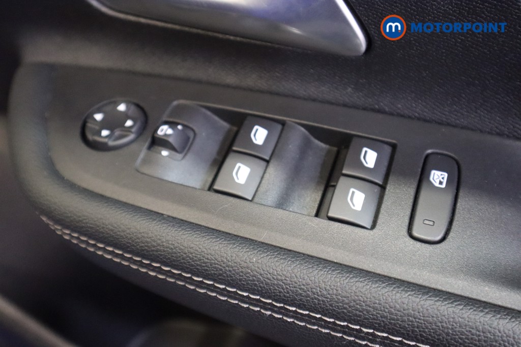 Vauxhall Mokka Ultimate Automatic Electric SUV - Stock Number (1568798) - 9th supplementary image